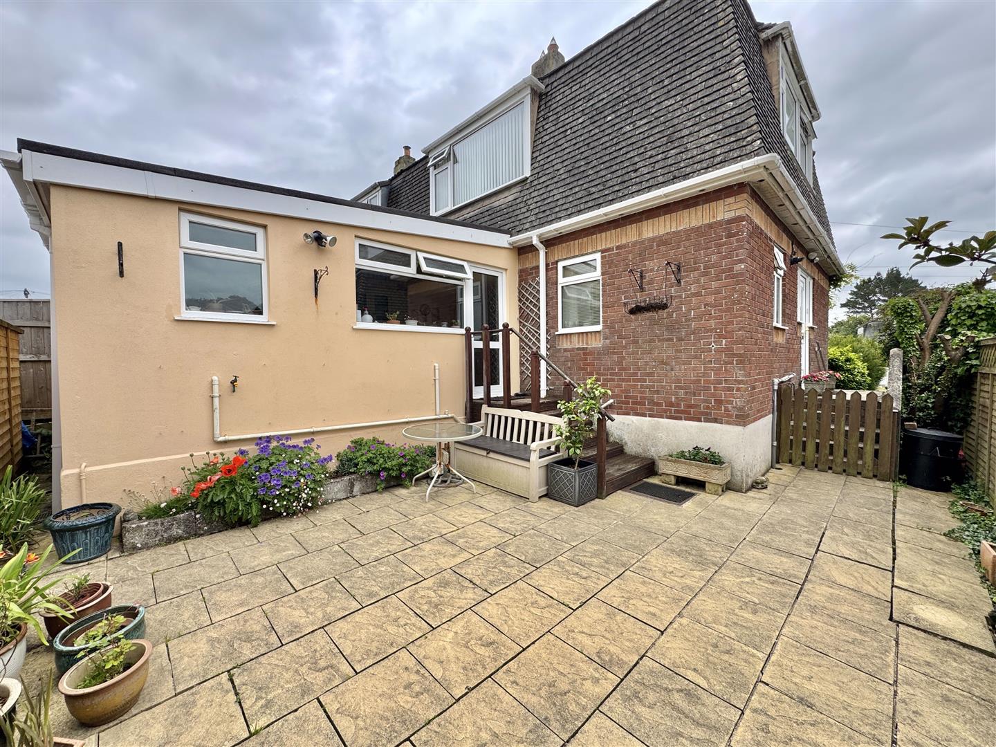 3 bed property in Moresk Road, Truro